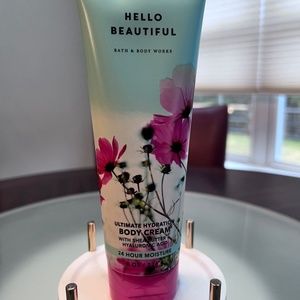 Bath and Body Works Hello Beautiful Body Cream NWT